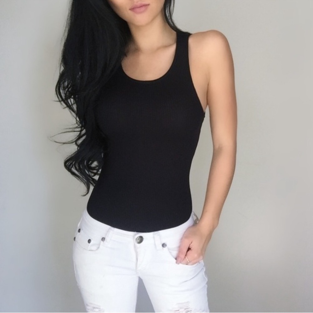 Reposh• Black Ribbed Bodysuit